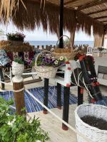 Kykladen, Santorini, Strandpromenade  &ndash; &copy; Sabine C. Seifert (Eberhardt TRAVEL)