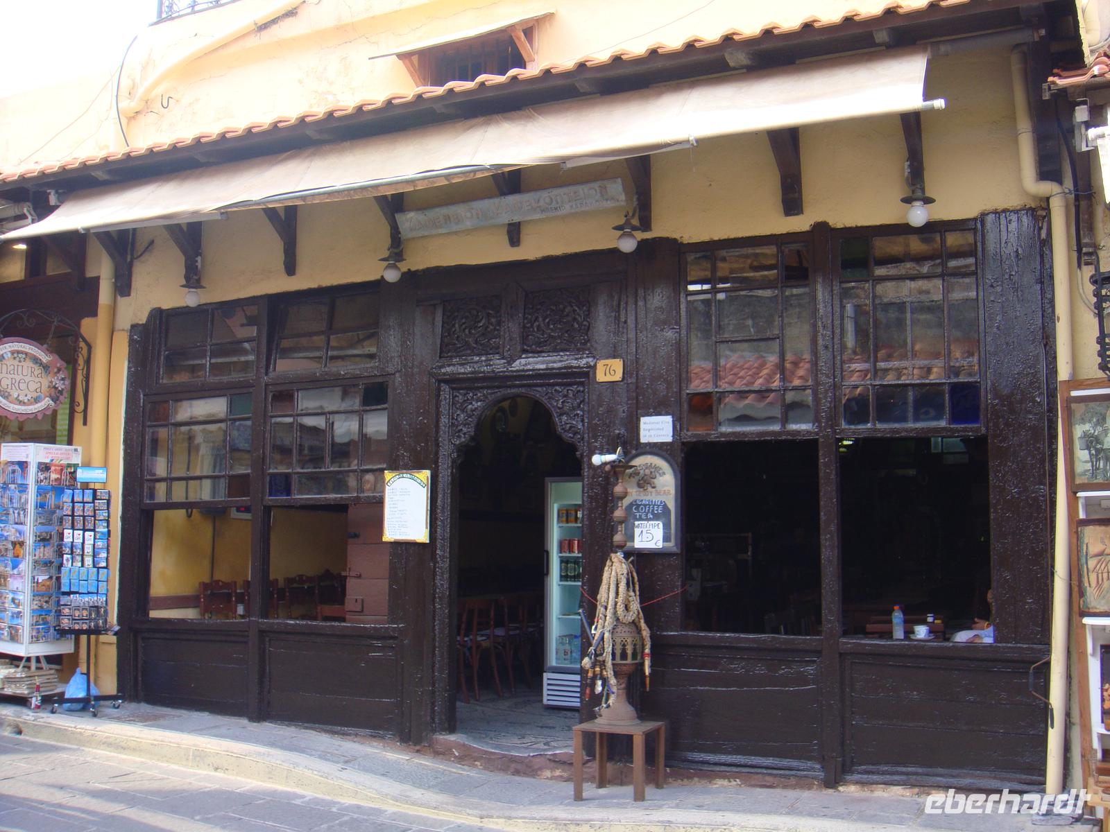 Kaffee in Rhodos Altstadt &ndash; &copy;  (Eberhardt TRAVEL)