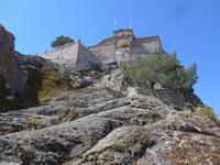 Lesbos, Petra, Kirchenfelsen