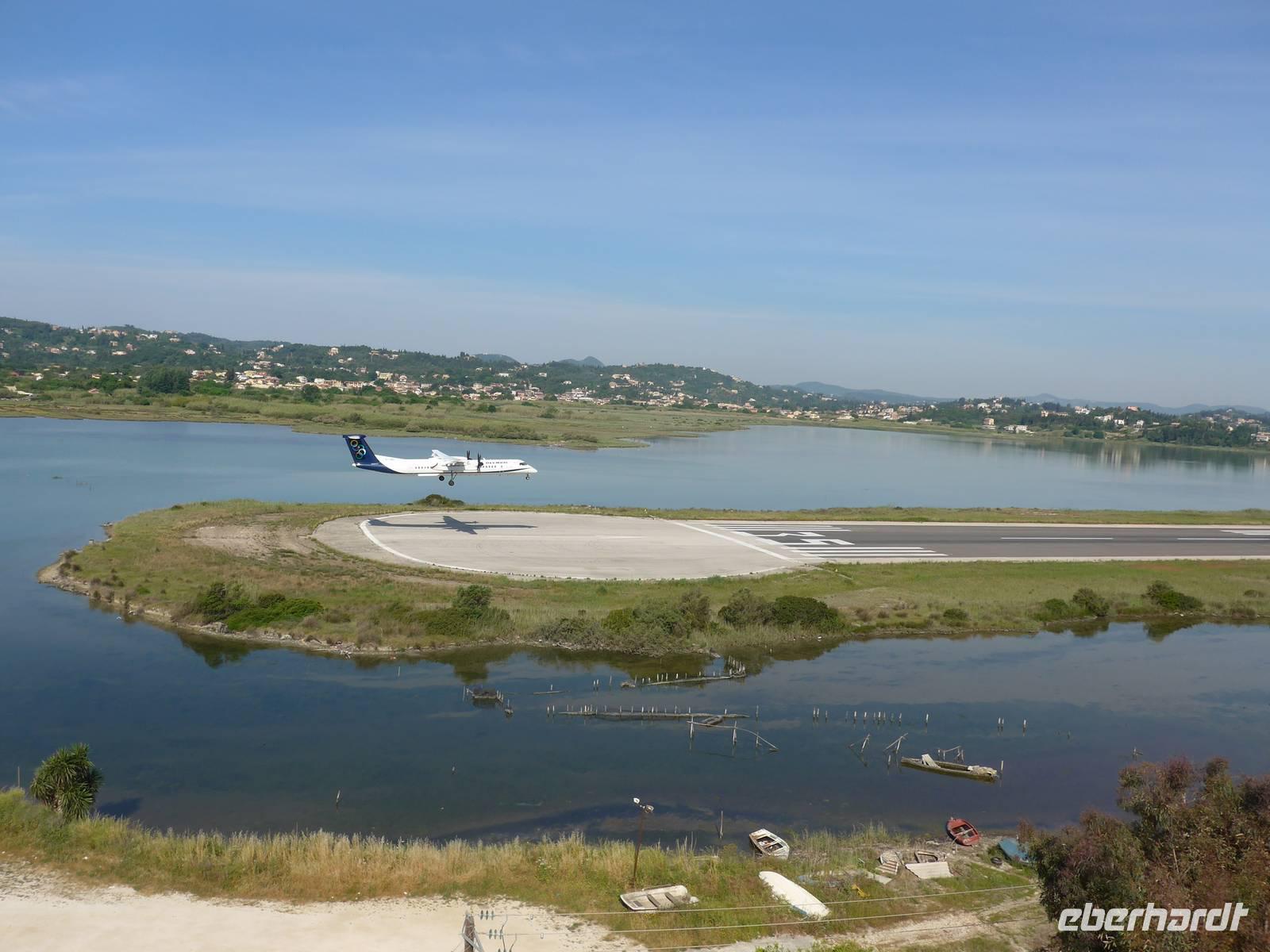 Korfu, Kanoni, Flughafen