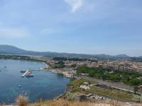 Korfu Stadt, Blick von der Festung zur Garitsabucht