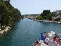 Paxos, Hafeneinfahrt