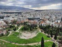 Blick von der Akropolis auf die Stadt...