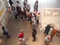 Im Museum Pella