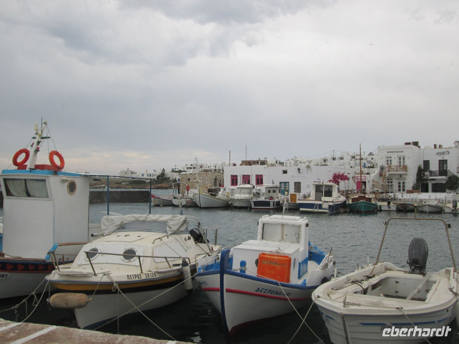 alter hafen von Naoussa