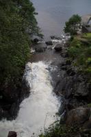 Über dem Wasserfall