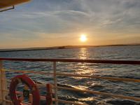 Sonntenuntergang am Bord (2)