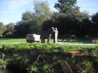 In Kunst umgesetzte Vergangenheit am Monmouth und Brecon Kanal