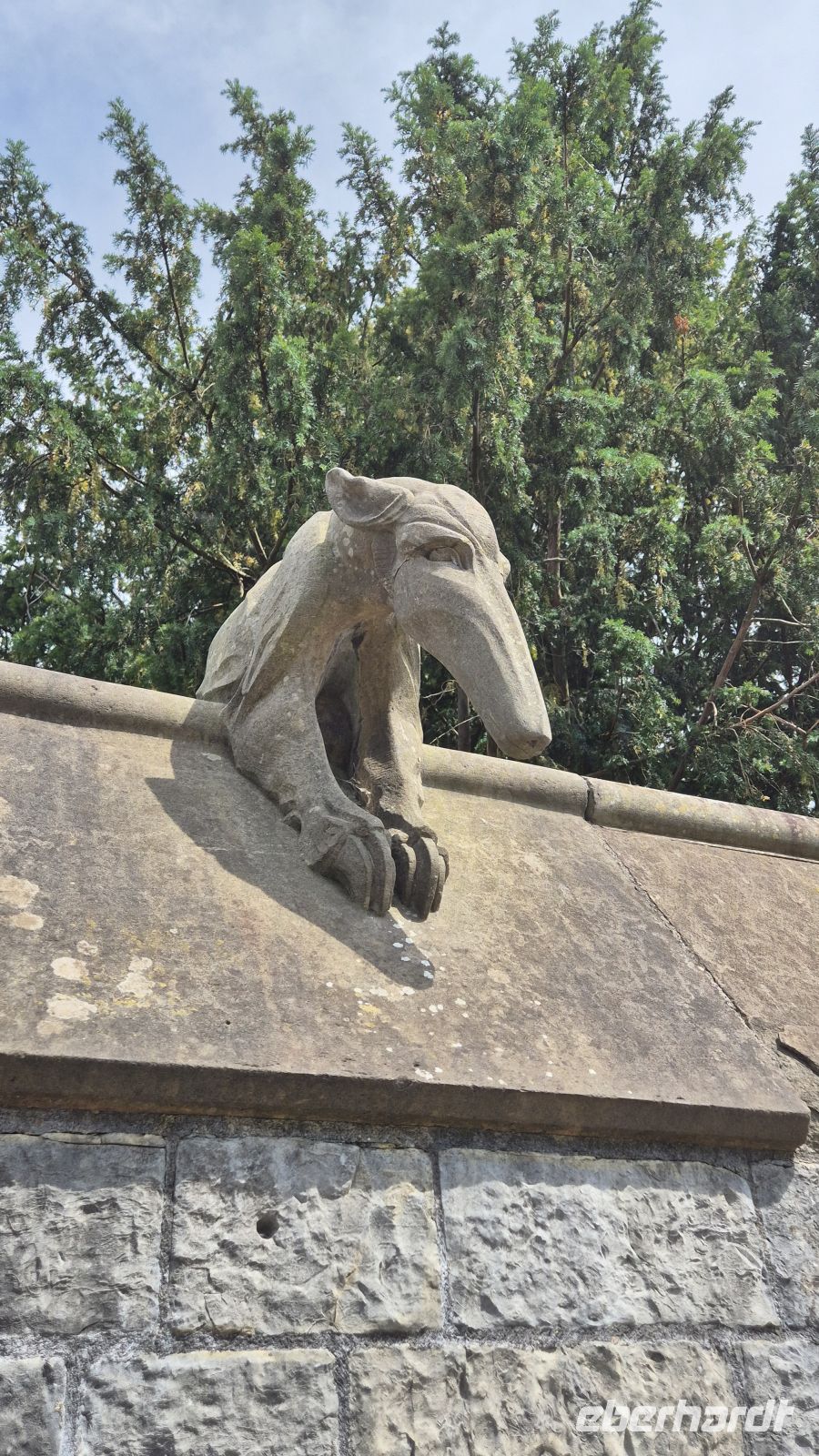 Cardiff: Animal Wall