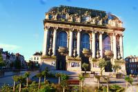 002 Calais, Theater