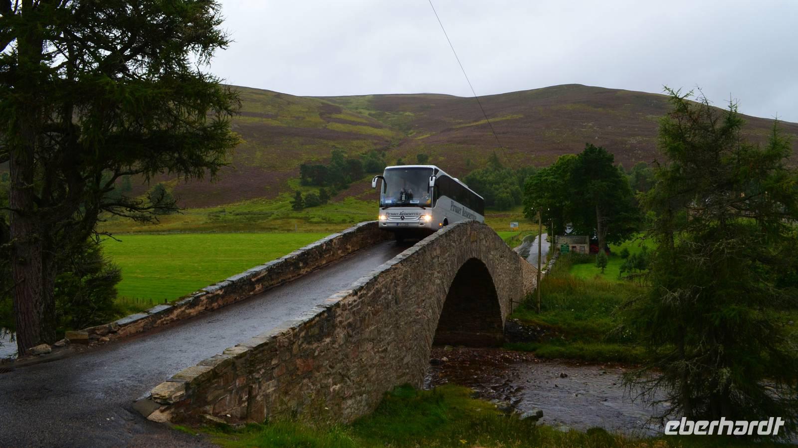 0087 Cairngorm Mountains, Brücke über den Gairn