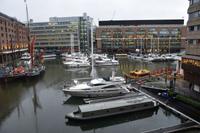 027 London, St. Katharine Docks