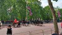 063 Oueen Elisabeth II. - Trooping the Colour (zum 93 Geb.)