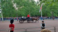 072 Oueen Elisabeth II. - Trooping the Colour (zum 93 Geb.)
