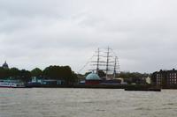 077 London