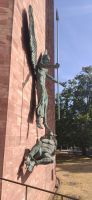 087 Coventry,  St Michael’s Cathedral - Victory über dem Devil von Jacob Epstein