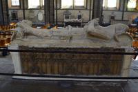 106 Salisbury Cathedral, Grab von Sir John de Montacute