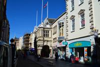 125 Exeter, altes Rathaus in der Highstreet