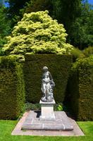 148 Knighthayes Court