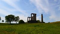 394 Edinburgh, Calton Hill mit Panteon und Nelsons Fernrohr