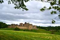 690 Alnwick Castle, Norththumberland