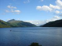 Am Loch Lomond