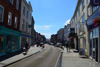 216 Wells, Hauptstraße