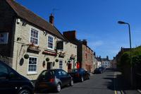 218 Wells, Hauptstraße