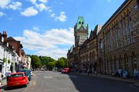 439 Winchester, Rathaus