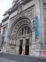  Victoria & Albert Museum in London