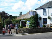 Zugang zum Modeldorf in Godshill