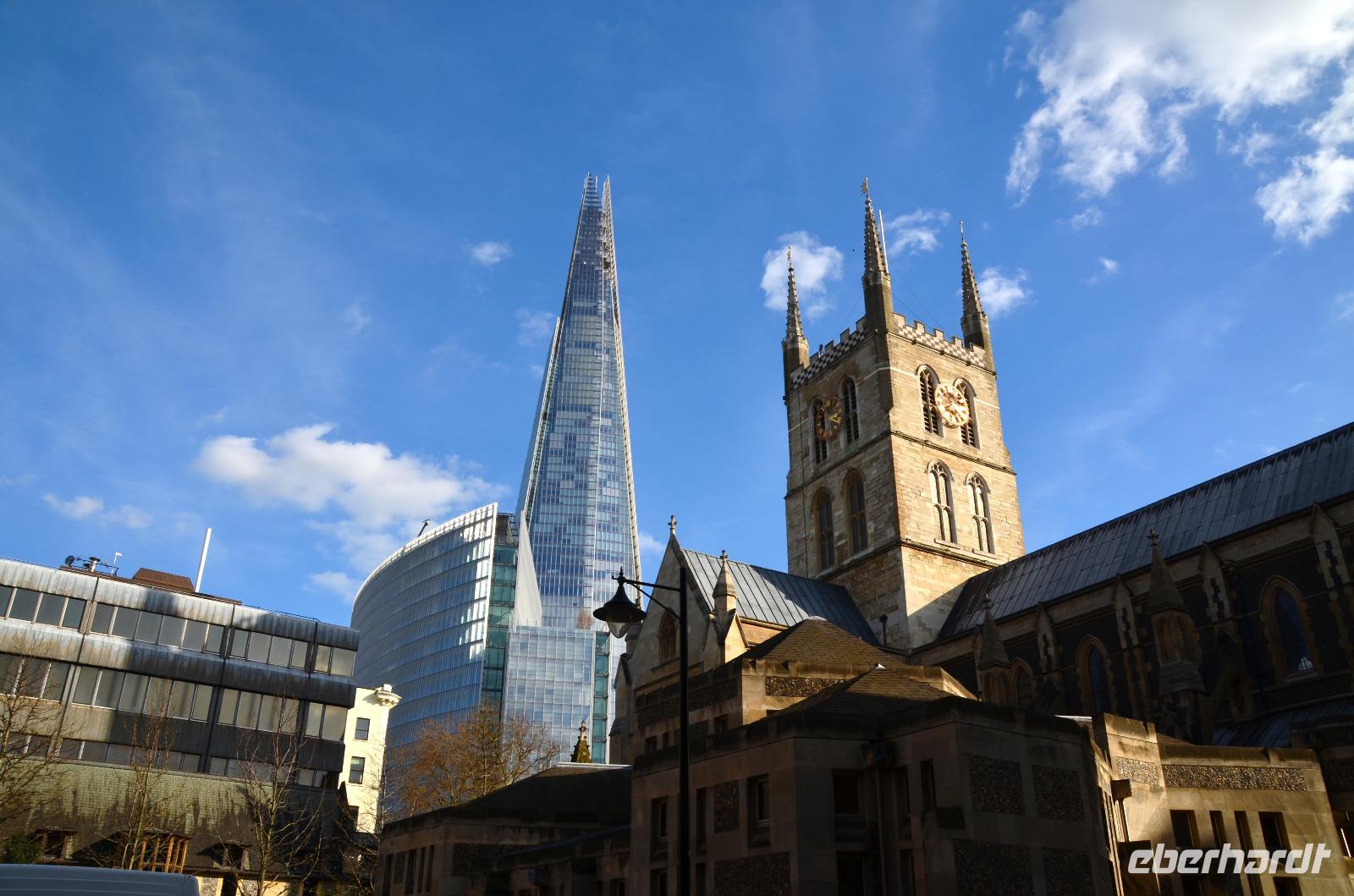 London, South Walk Cathedral und The Shard
