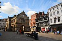 110 Shrewsbury, Rathaus