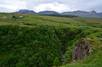 409 Skyerundfahrt, Steilküste bei Lealt