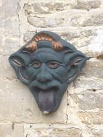 Lacock - Verzierung eines Hauseingangs