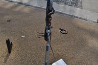 Falls unterarmdickes Stahlseil nicht ausreicht - sicherheitshalber noch ein paar Kabelbinder