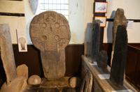 141 Isle of Man, Old Kirk Braddan, Wikingerkreuze