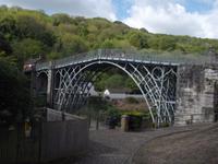 Ironbridge, erste (guss)eiserne Brücke der Welt