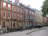 Georgianische Architektur am Queens Square in Bristol