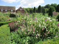 Leeds Castle and Gardens