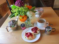 Sissinghurst Castle and Gardens Creamtea 