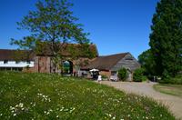 118 Sissinghurst Place and Garden