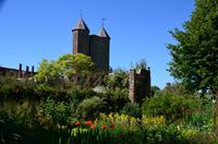 144 Sissinghurst Place and Garden