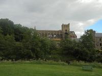 Jedburgh, Abteiruine