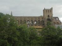 Jedburgh, Abteiruine