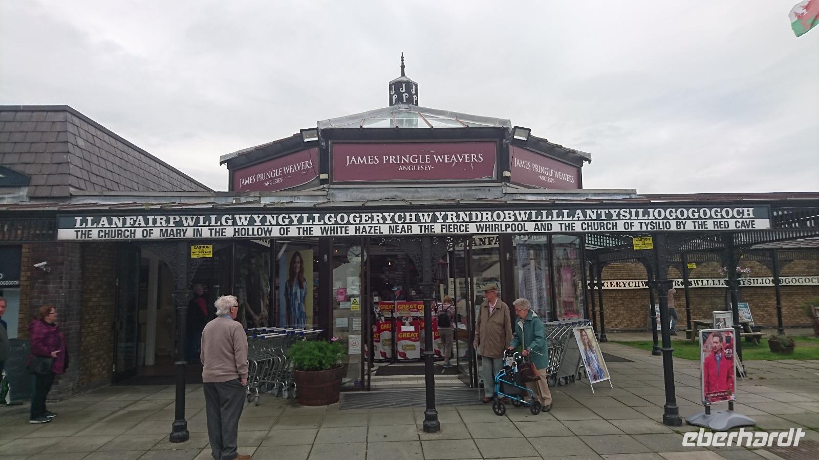 Im Ort mit dem längsten Namen, abgekürzt nur: Llanfair PD in Wales