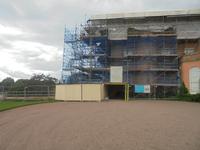 das eingerüstete Herrenhaus von Killerton