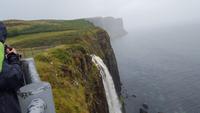 am Mealt Falls mit Kilt Rock 20170825_103351