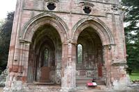 1812 Dryburgh Abbey, Scotts Grab