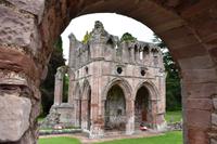 1813 Dryburgh Abbey, Scotts Grab